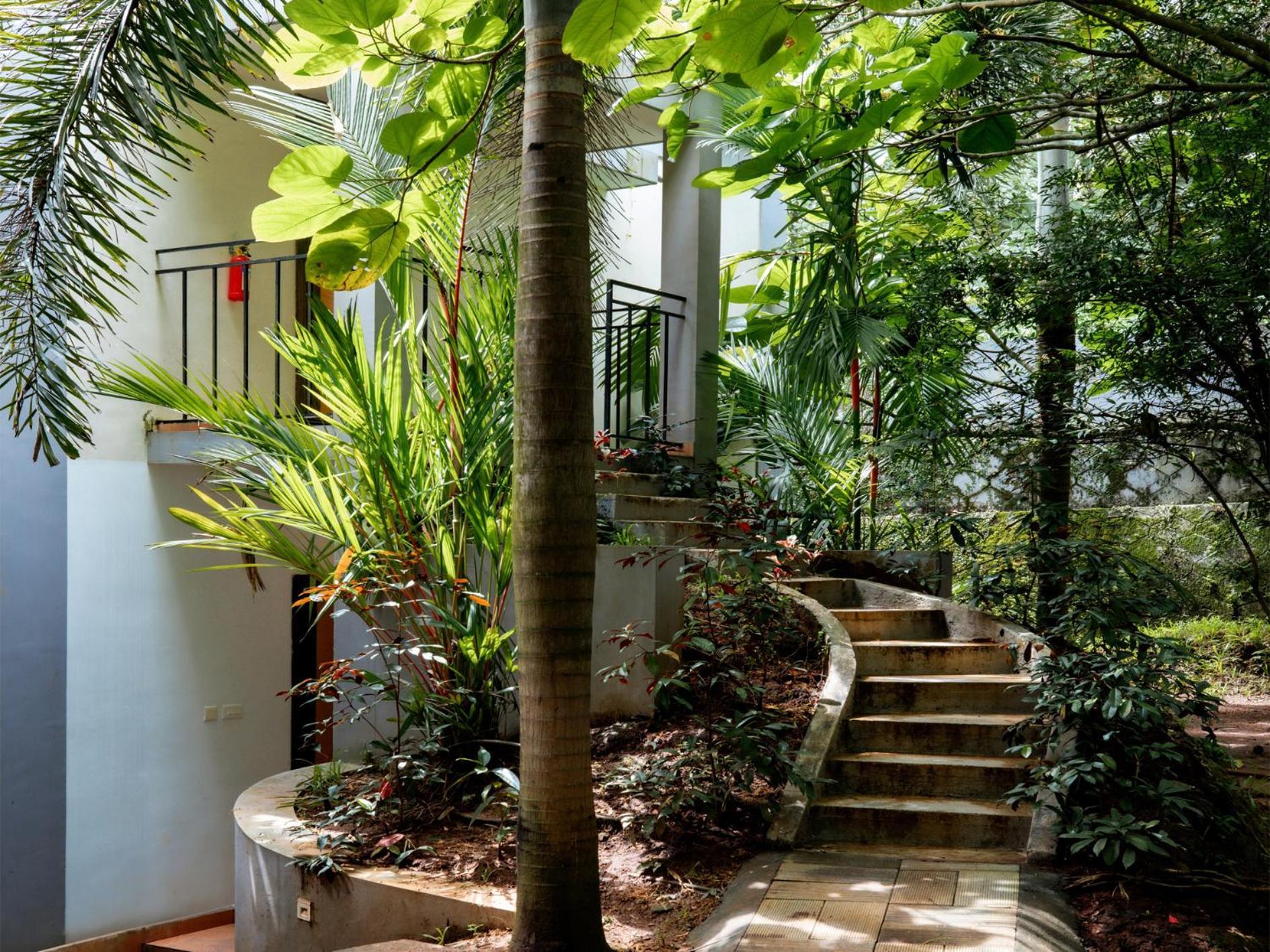 Casa Rio Resorts Athirappilly Exterior foto