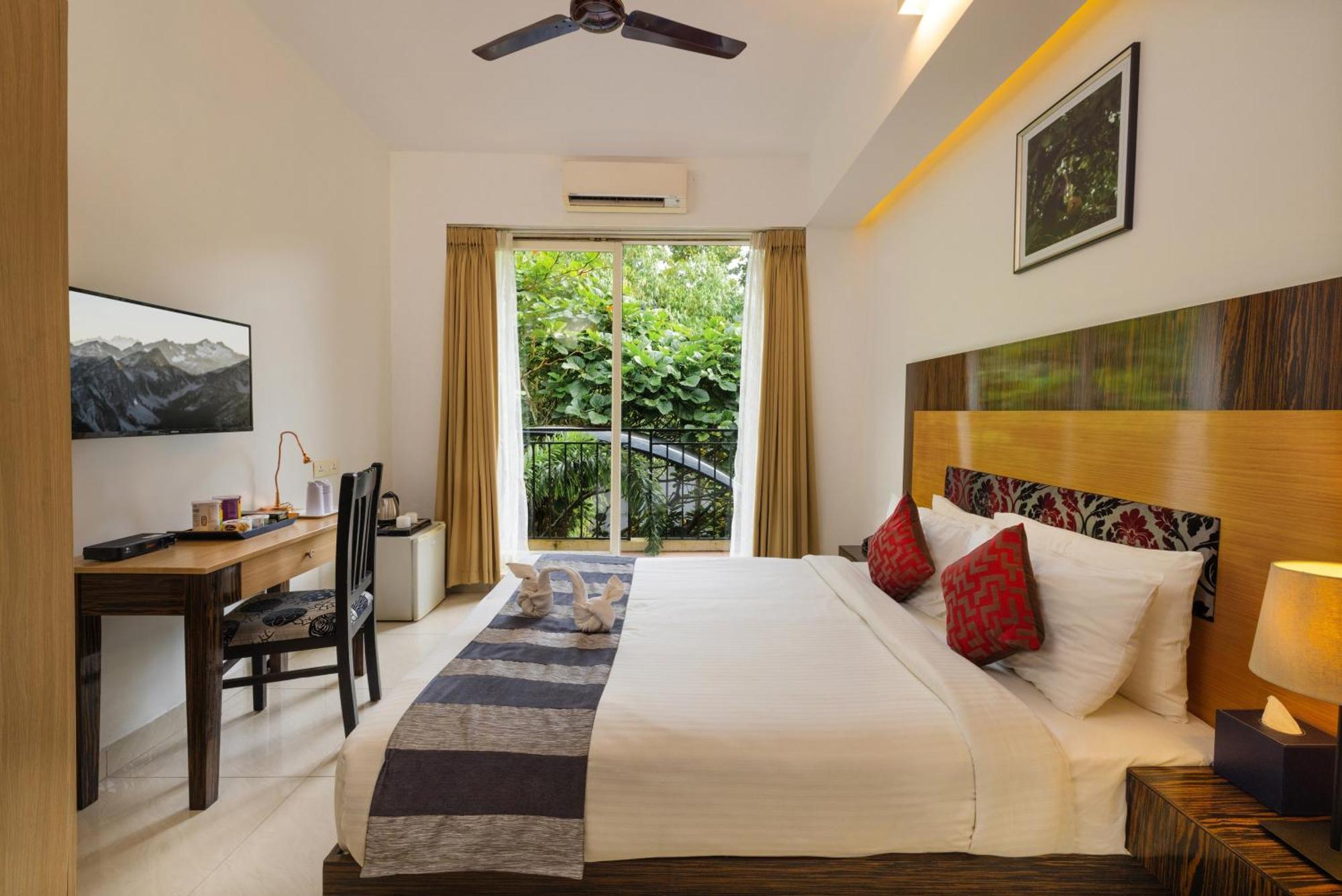 Casa Rio Resorts Athirappilly Exterior foto